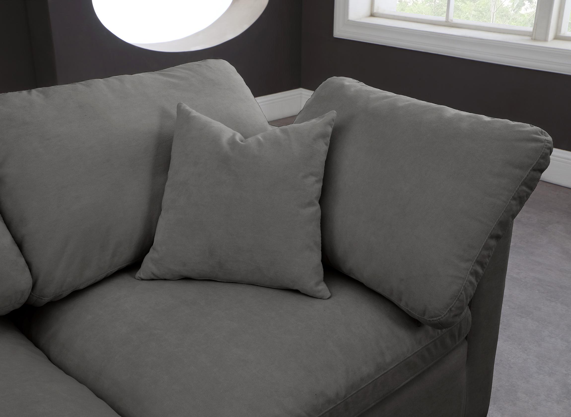 

    
602Grey-Sec8A Meridian Furniture Modular Sectional Sofa
