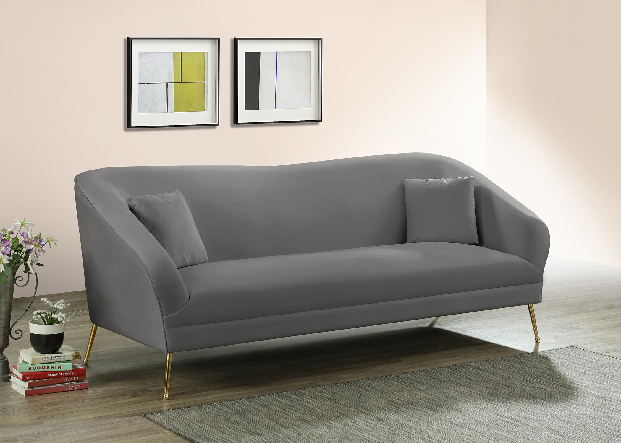 

        
Meridian Furniture HERMOSA 658Grey-S Sofa Gray Velvet 704831407723
