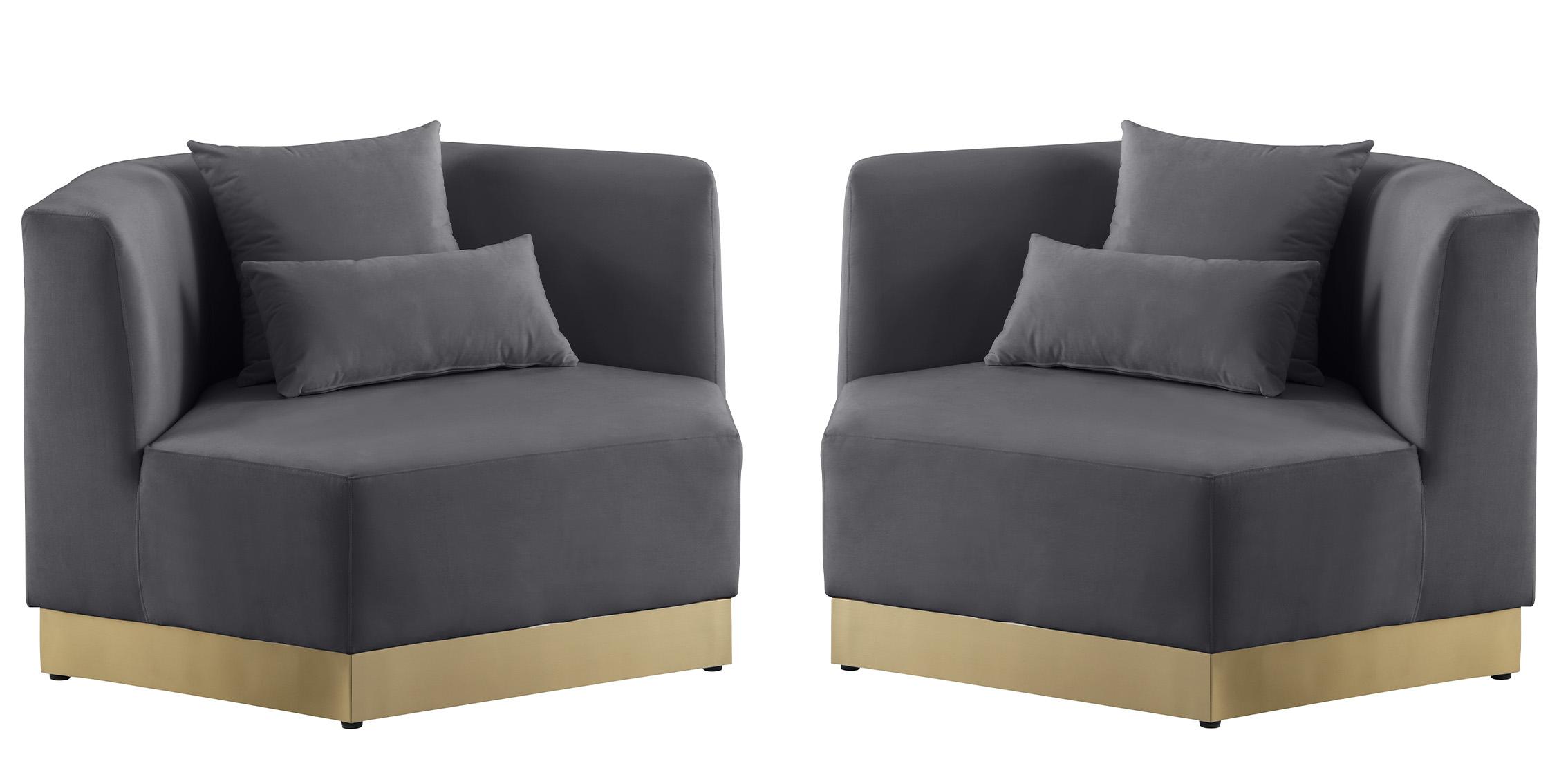 

        
Meridian Furniture MARQUIS 600Grey-S-Set-4 Sofa Set Gray Velvet 753359800257
