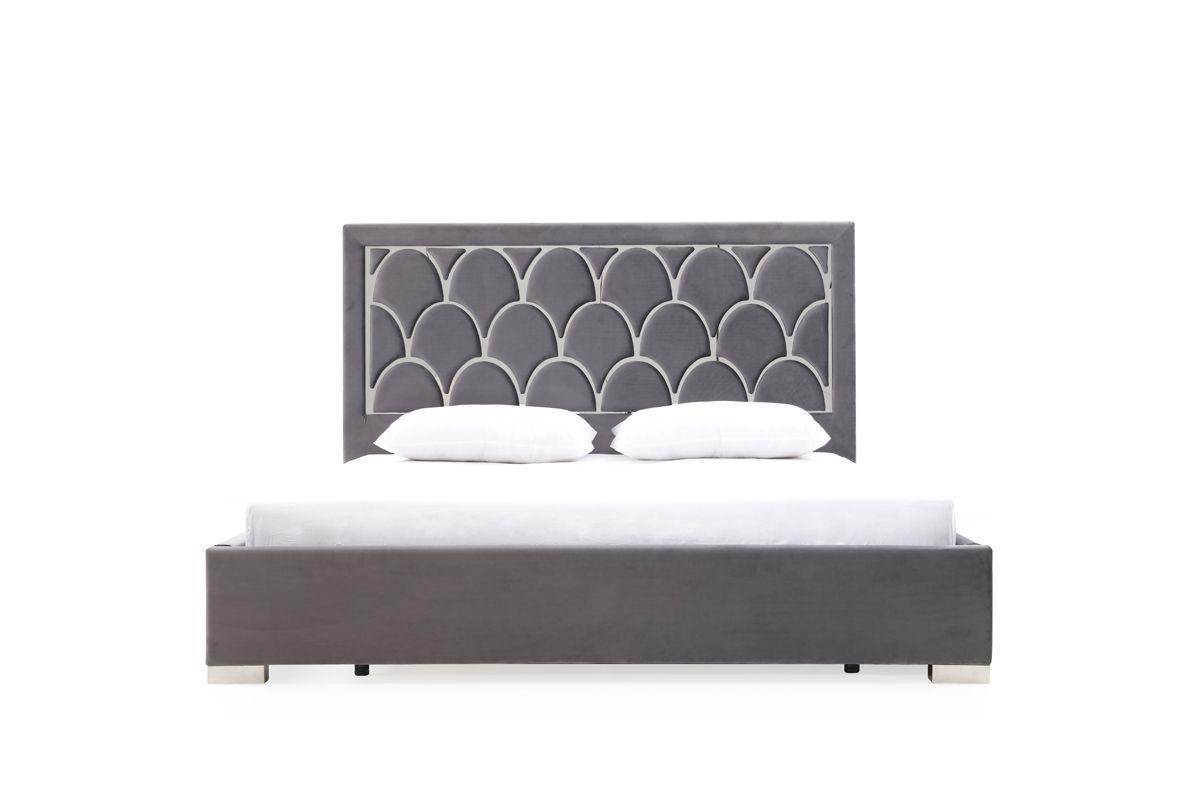 

    
VIG Furniture Soria Panel Bed Gray VGVCBD1801-GRY

