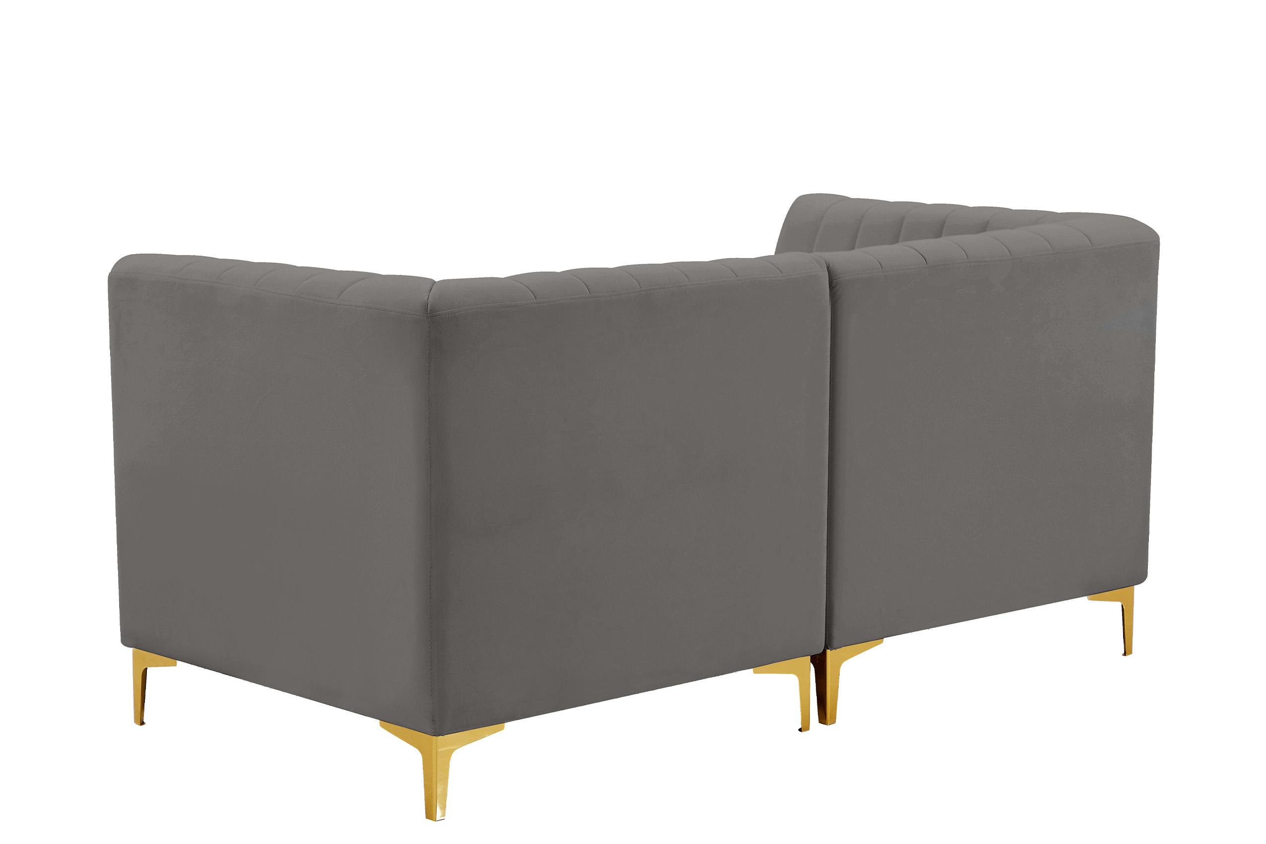 

        
Meridian Furniture ALINA 604Grey-S67 Modular Sectional Sofa Gray Velvet 94308258799
