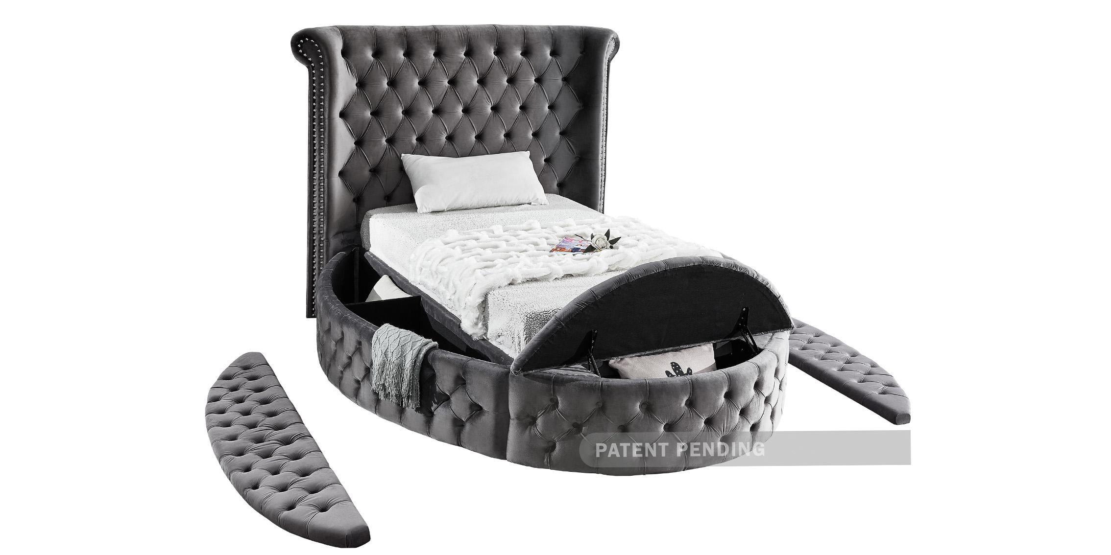 

        
Meridian Furniture LuxusGrey-T Storage Bed Gray Velvet 753359802794
