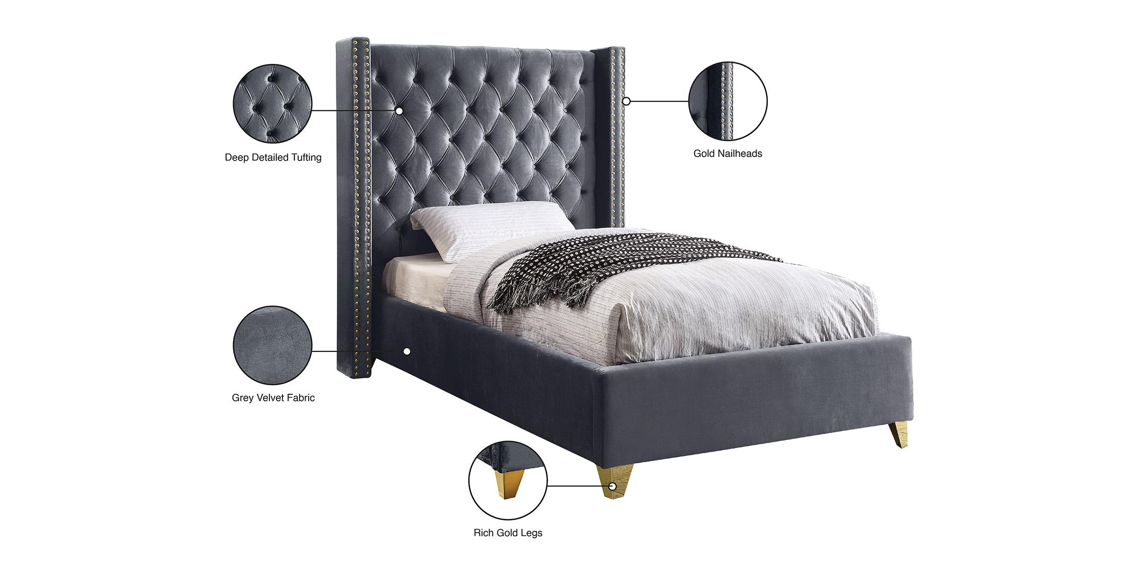 

    
Meridian Furniture BAROLO Grey-T Platform Bed Gray BaroloGrey-T
