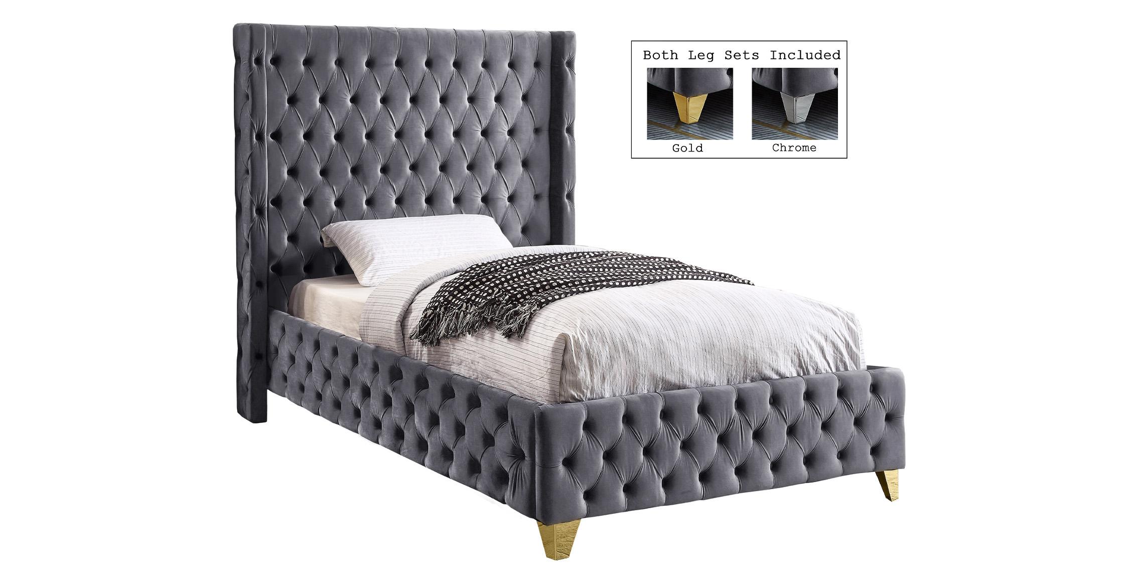 

    
Grey Velvet Tufted Twin Bed SAVAN SavanGrey-T Meridian Modern Contemporary

