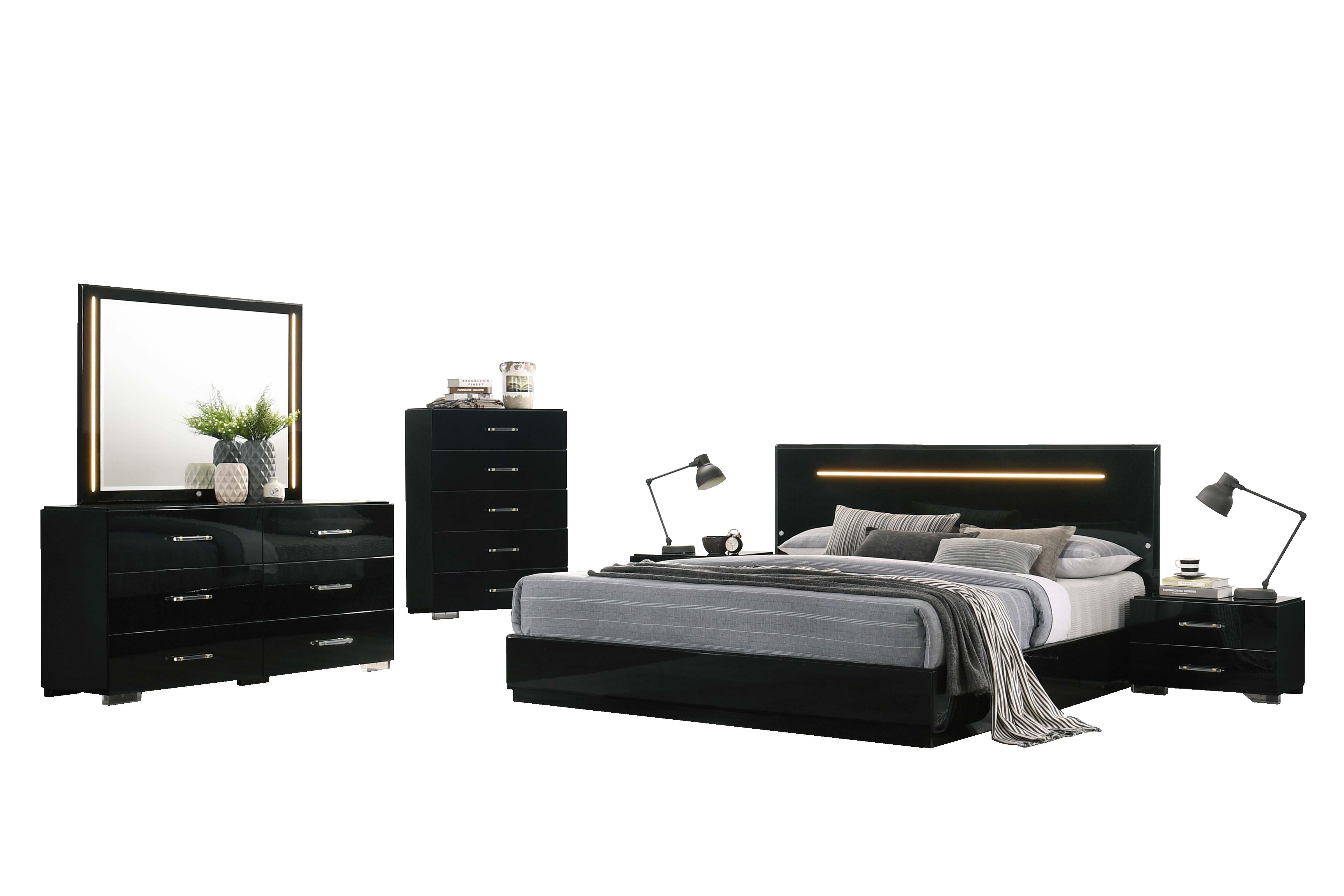 

    
High Gloss Black Finish Platform Queen Size Bedroom Set 6Pcs Florence by Chintaly Imports

