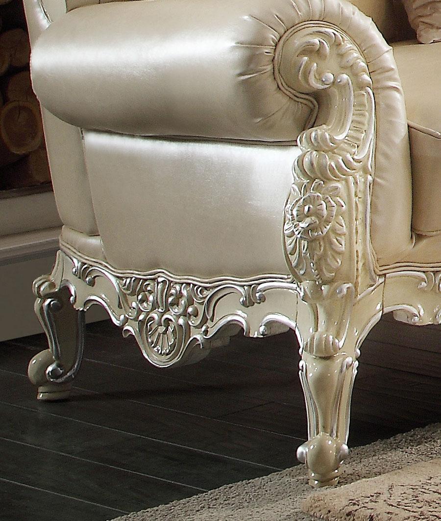 

    
Luxury Pearl Cream Armchair Carved Wood Traditional Homey Design HD-13009
