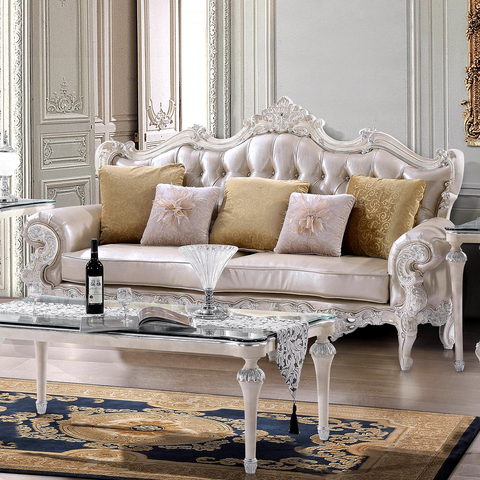 

    
Luxury Pearl Cream Tufted Sofa Carved Wood Traditional Homey Design HD-13009
