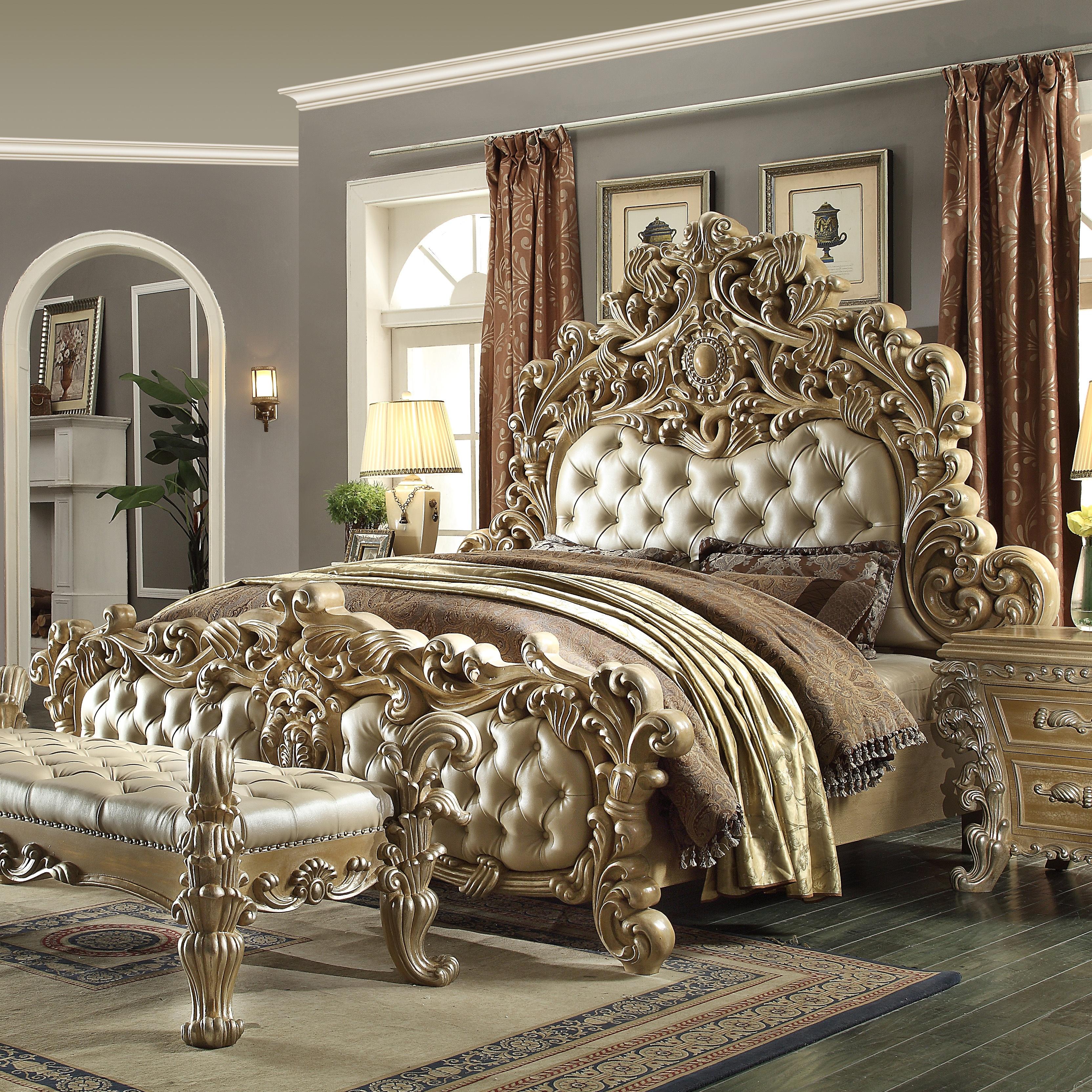 

    
Pickle Frost & Antique Silver King Bed Traditional Homey Design HD-7012
