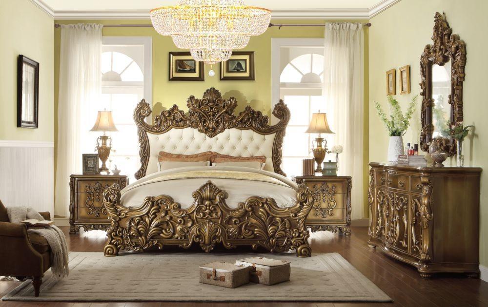 

                    
Buy Royal AntIque Gold & Perfect Brown King Bed Set 5Pcs Homey Design HD-8008
