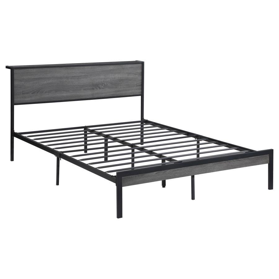 

    
Coaster Ricky Queen Panel Bed 302143Q Panel Bed Gray/Black 302143Q
