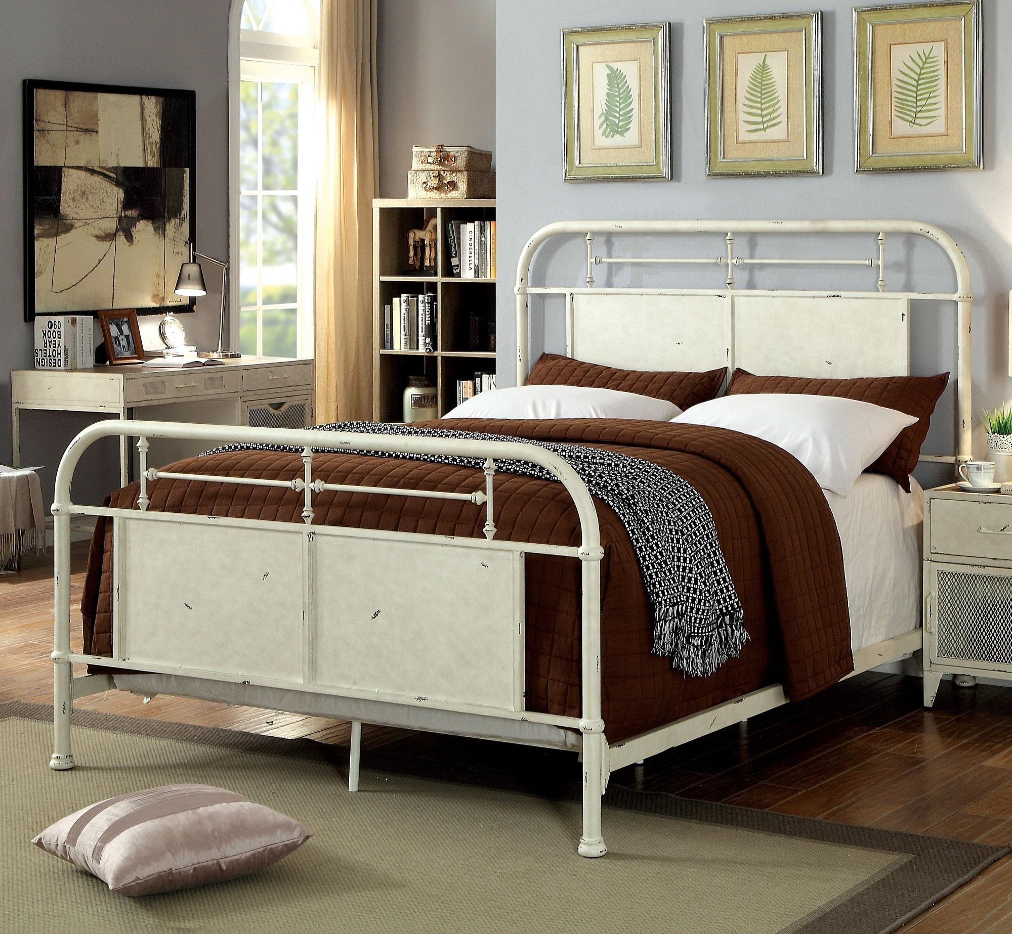 

    
Industrial White Metal King Bed Furniture of America CM7502WH Haldus
