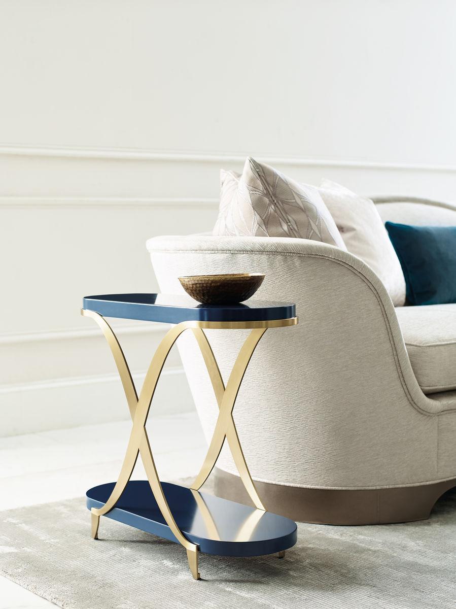 

    
Iridescent Blue & Platinum Gold Finish Accent Table Blue By You by Caracole
