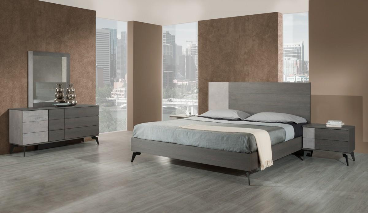 

    
VIG Furniture Palermo Panel Bed Gray VGACPALERMO-BED-K
