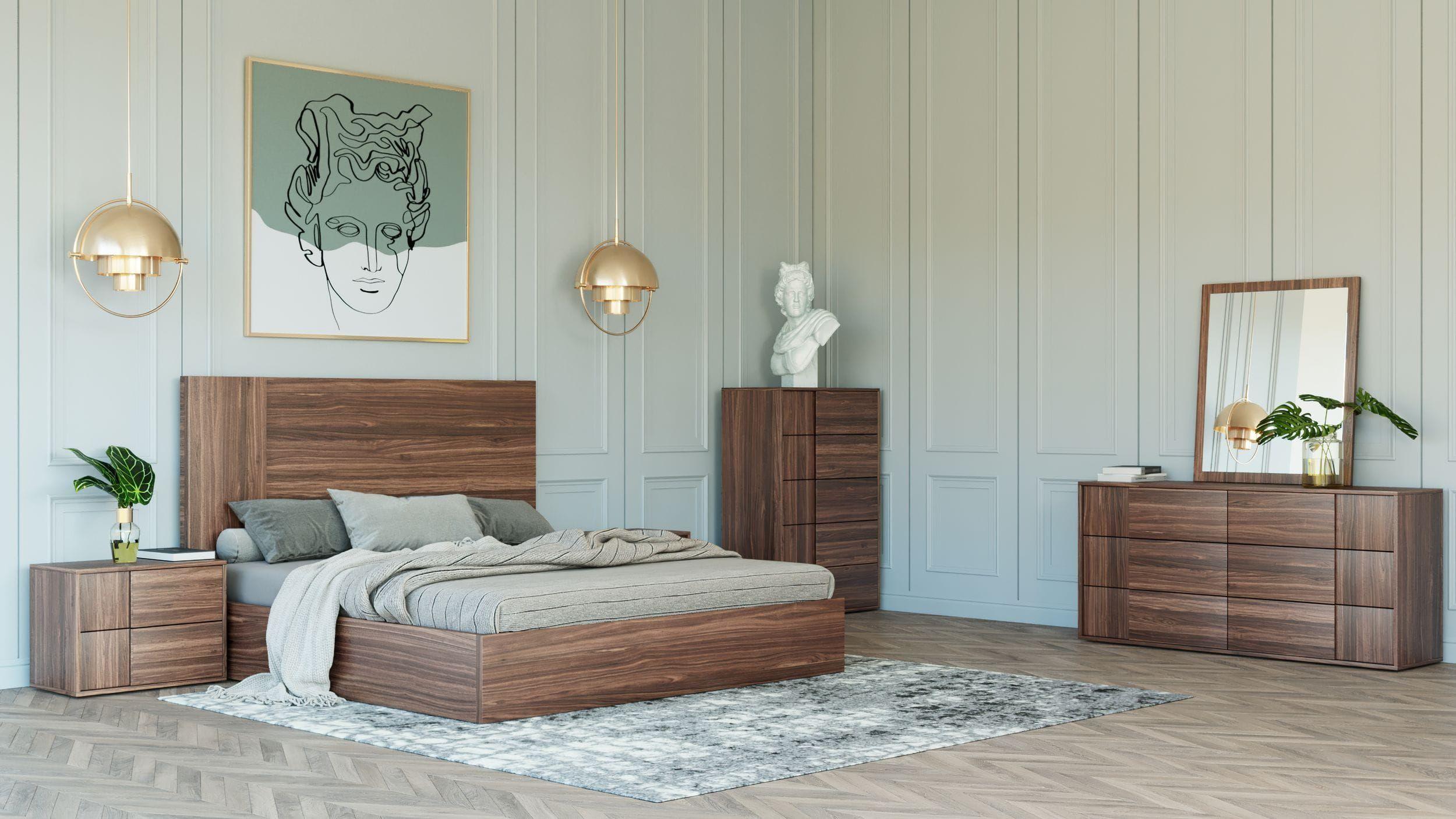 

    
Walnut King Size Panel Bedroom Set 5Pcs by VIG Nova Domus Asus
