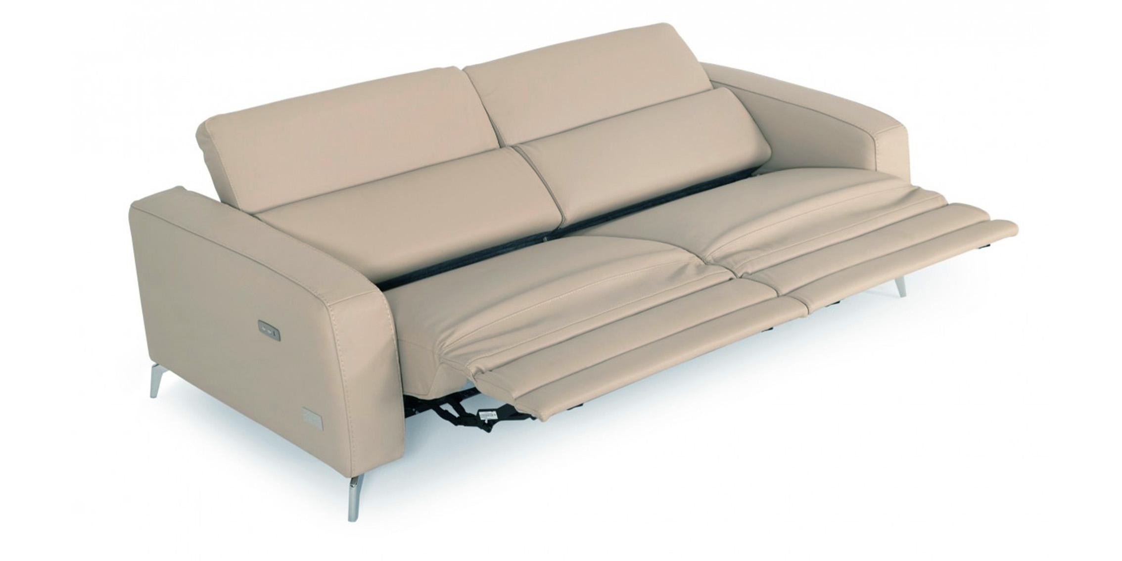 

    
VIG Furniture VGCCROMA-SF-CAP-TAN-S Recliner Sofa Tan VGCCROMA-SF-CAP-TAN-S
