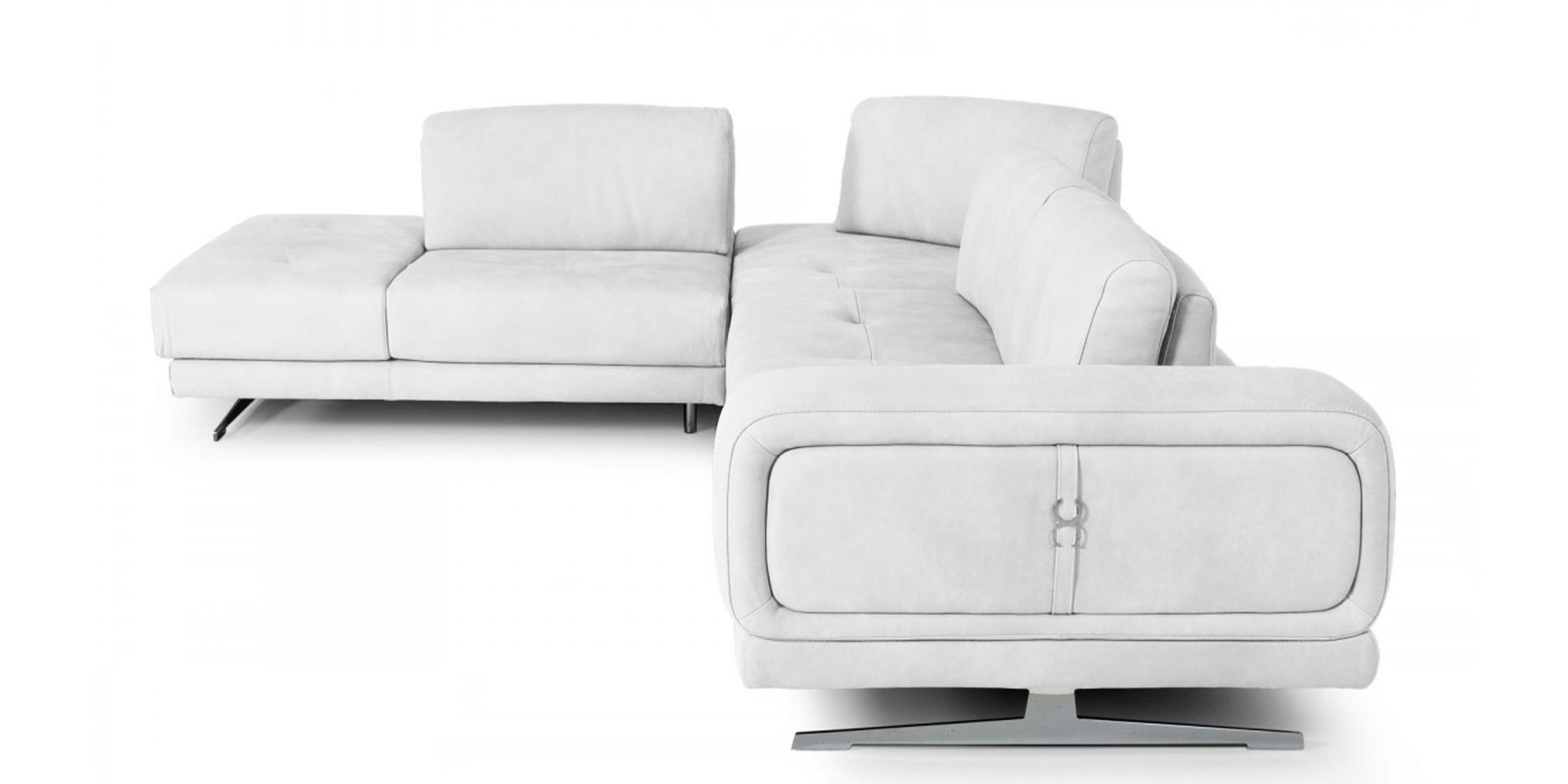 

                    
VIG Furniture VGCCMOOD-SPAZIO-100-WHT-LAF-SECT 79192 Sectional Sofa White Italian Leather Purchase 
