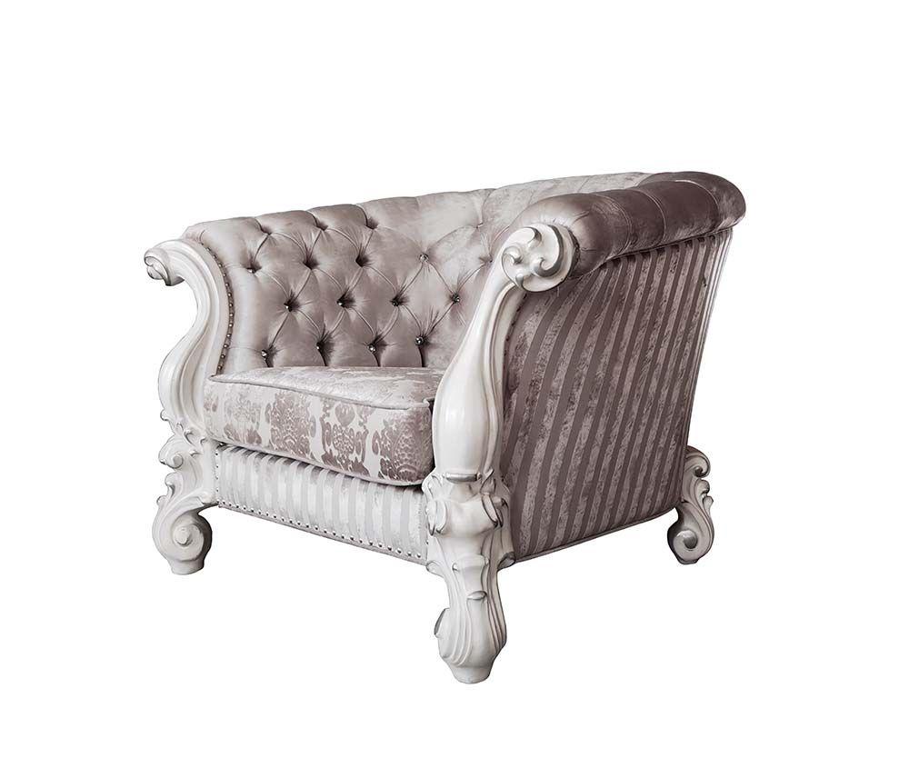 

    
LV01394-3pcs Ivory Fabric & Bone White Sofa & Loveseat & Chair by Acme Versailles LV01394-3pcs
