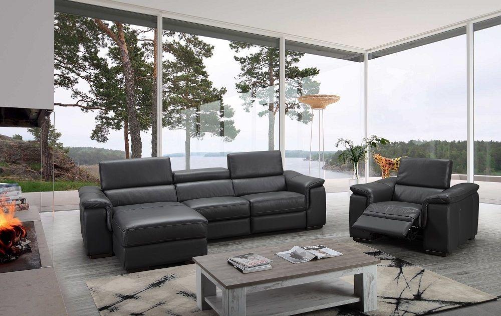 

    
SKU 18205 J&M Furniture Sectional Sofa
