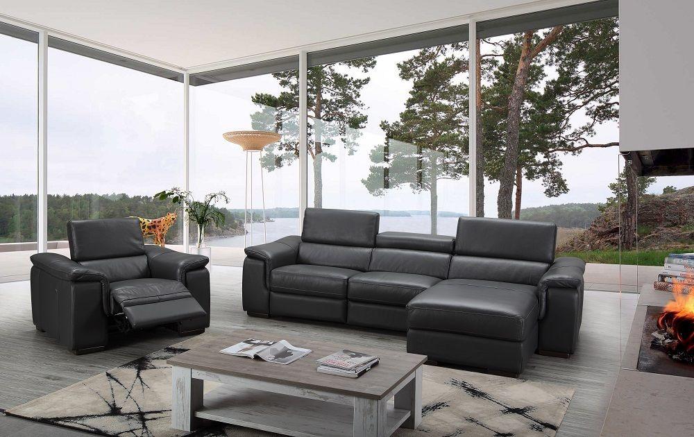

    
SKU 18205 J&M Furniture Sectional Sofa
