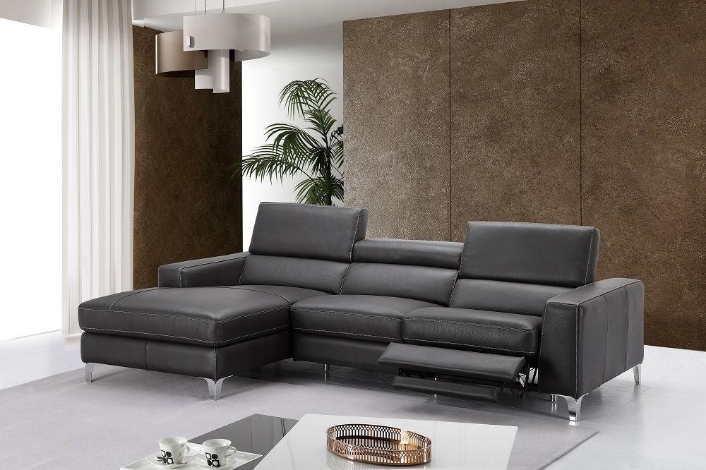 

    
J&M Furniture Ariana Reclining Sectional Dark Gray SKU18208
