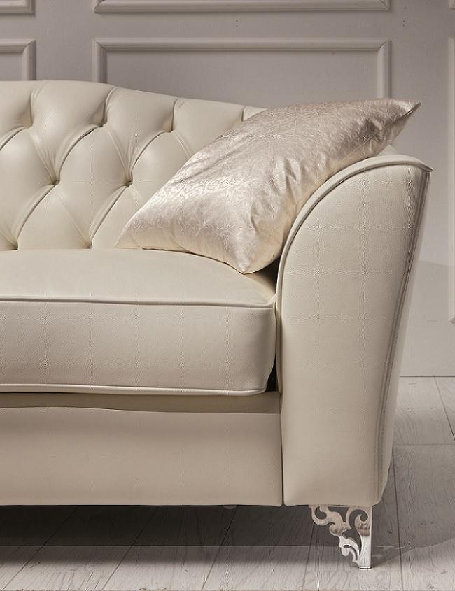 

    
White Premium Leather Sofa Made in Italy Modern J&M Divina
