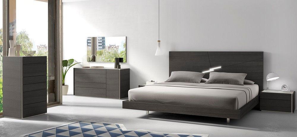 Contemporary Platform Bedroom Set Faro SKU1786722-Q-Set-5 in Light Gray 