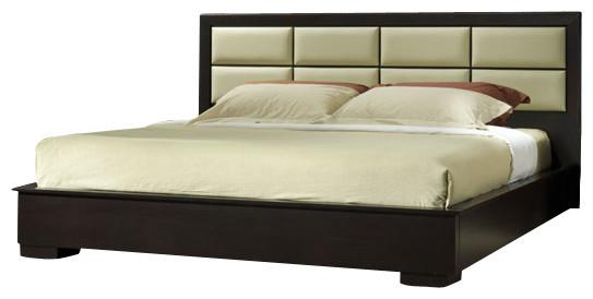 

    
J&M Furniture  Boston Discontinued Bedroom Set Queen Leather 5pcs
