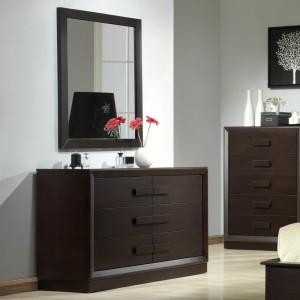 

                    
J&M Furniture Boston  Beige/Dark Brown Leather Purchase 
