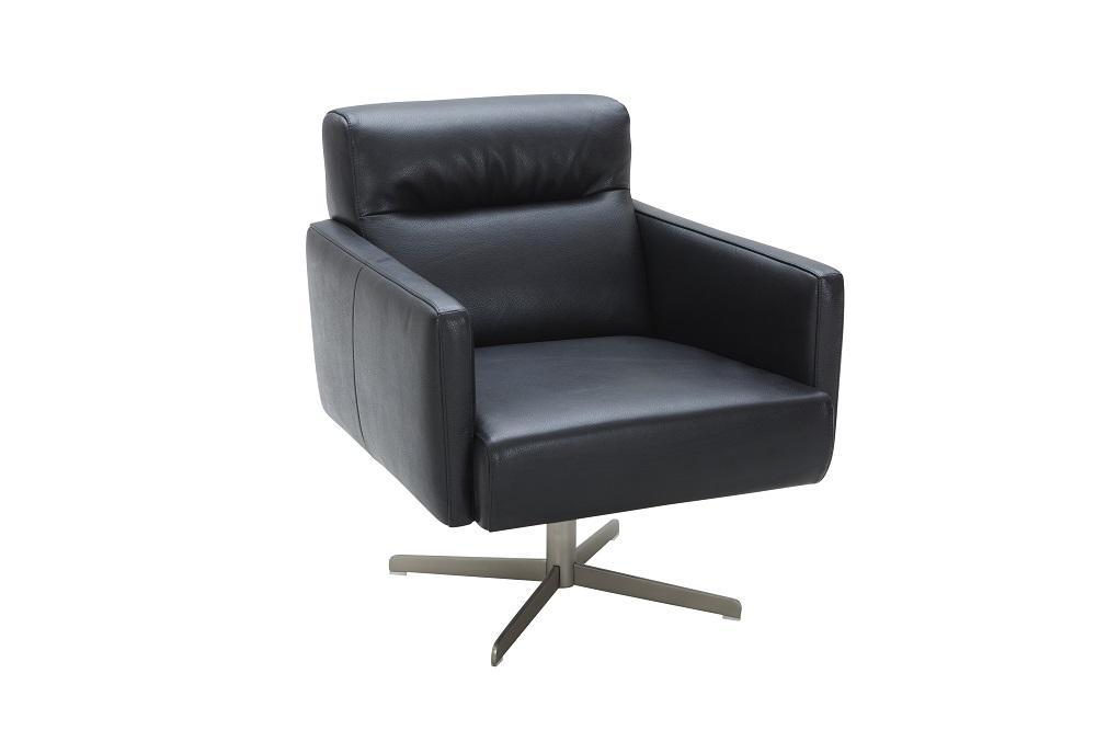 

    
J&M Furniture Jaeger Accent Chair Black SKU17245 -Accent Chair
