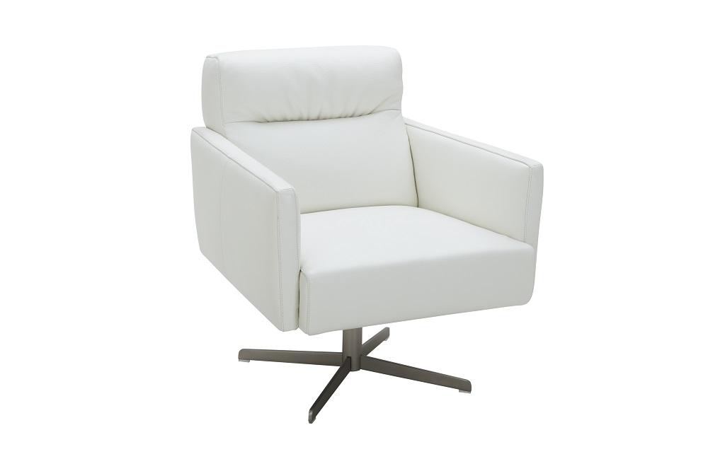 

    
J&M Furniture Jaeger Accent Chair White SKU17245111111 -Accent Chair

