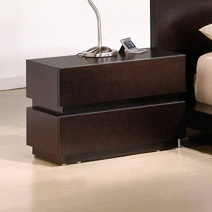 

    
J&M Furniture Knotch Platform Bedroom Set Natural/Dark Brown SKU1754426-EK-Set-5
