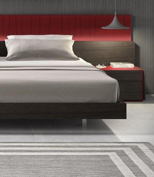 

    
J&M Furniture Lagos Platform Bedroom Set Wenge/Red SKU17867250-EK-Set-3
