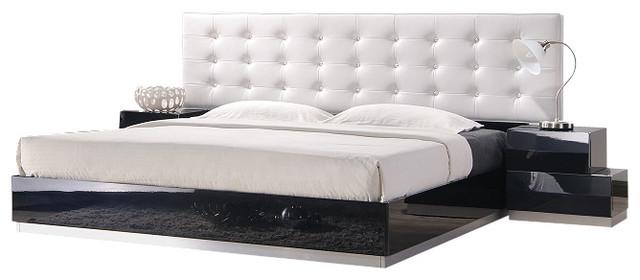 

    
Black Lacquer High-gloss Platform King Bedroom Set 5Pcs J&M Milan
