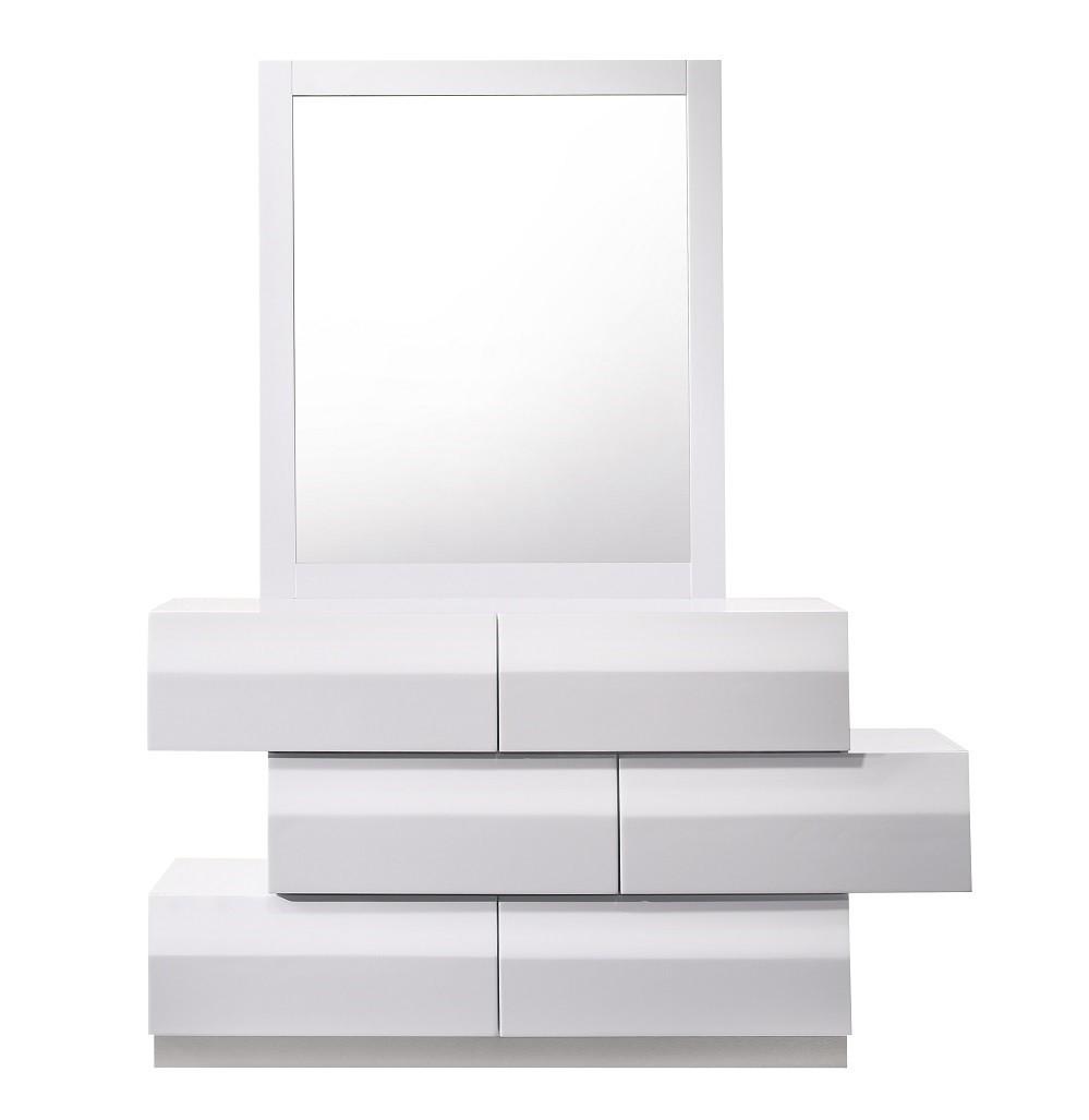 

    
SKU17687-Q-Set-5 Contemporary White Lacquer High-gloss Platform Queen Bedroom Set 5Pcs J&M Milan
