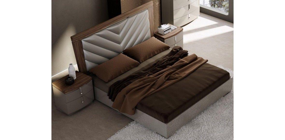 

    
Modern Walnut & Light Grey Lacquer King Size Bedroom Set 3Pcs J&M Napa
