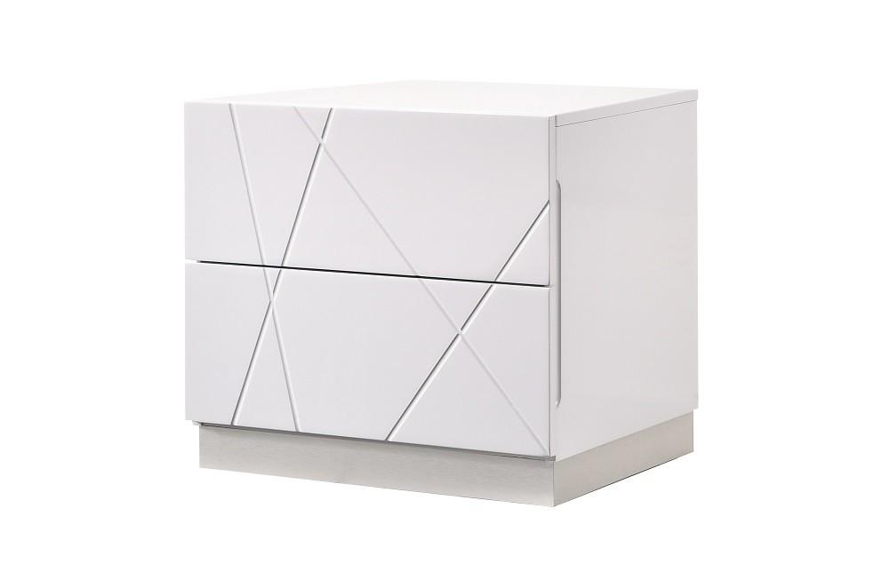 

    
Contemporary White Lacquer Finish Platform Queen Size Bedroom Set 5Pcs J&M Naples
