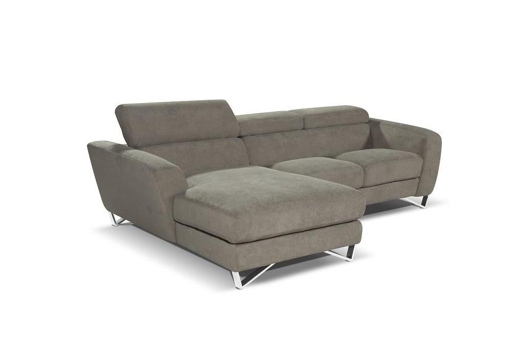 

    
SKU18282-L J&M Furniture Sectional Sofa
