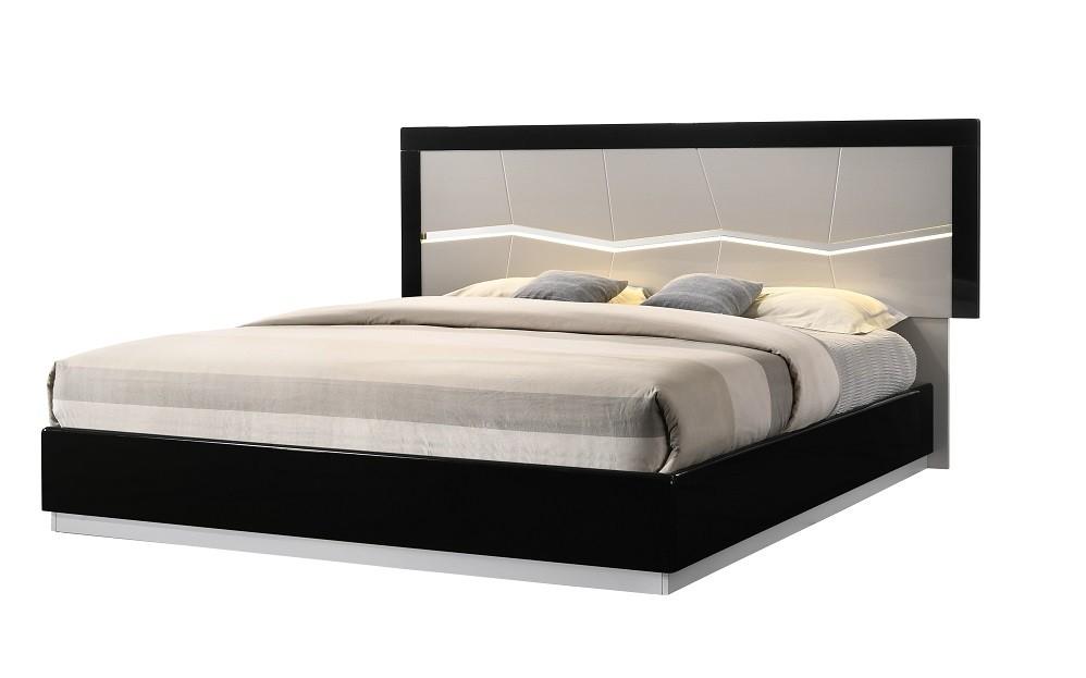 

    
Modern Lacquer Uniquely Designed Headboard King Bedroom Set 5Pcs J&M Turin
