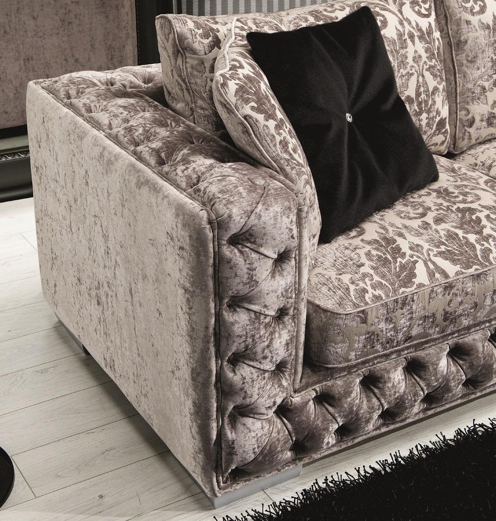 

    
J&M Furniture Vanity Sectional Sofa Light Gray SKU18769
