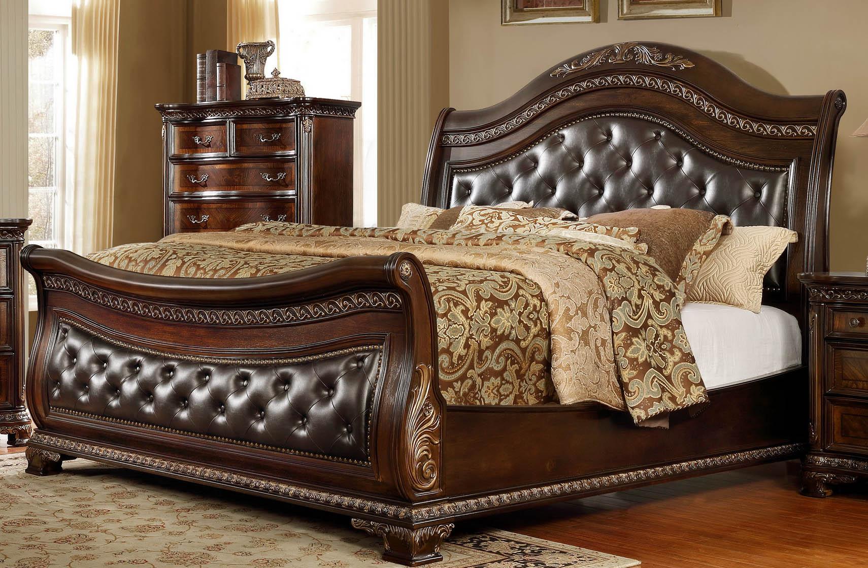 

    
Dark Cherry Finish Leather Upholstery Sleigh CAL King Bed Traditional McFerran B9588
