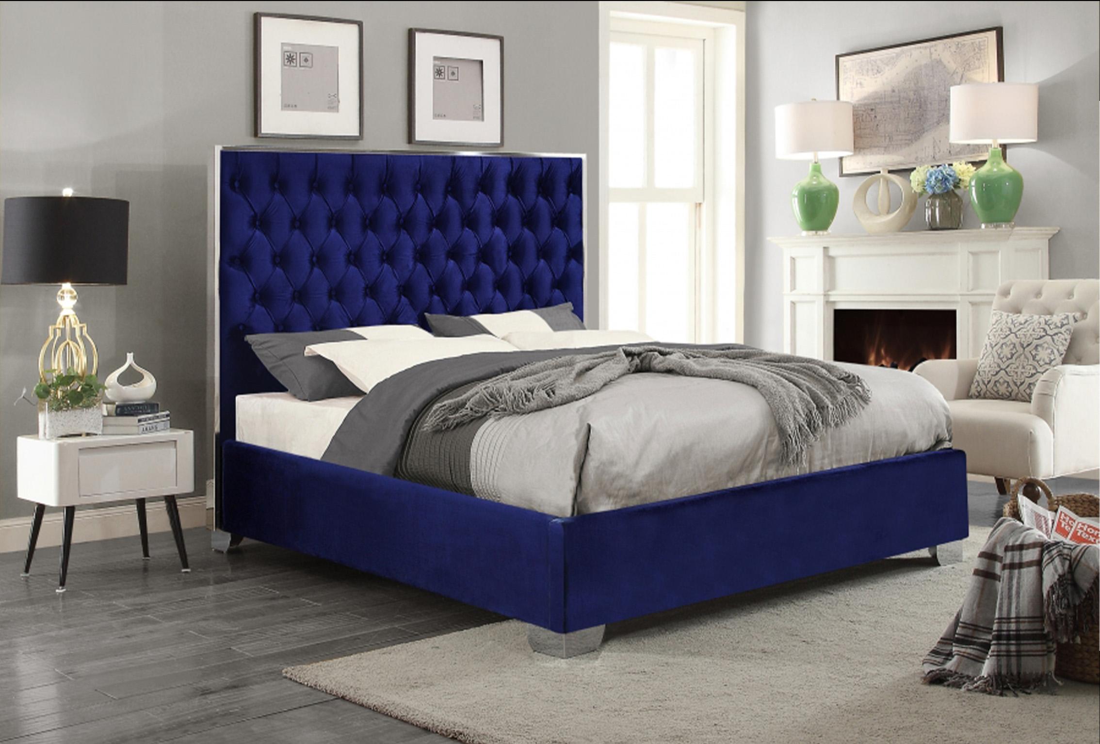 

    
Lexi Tufted Navy Blue Velvet Full Platform Bed Meridian Contemporary Modern
