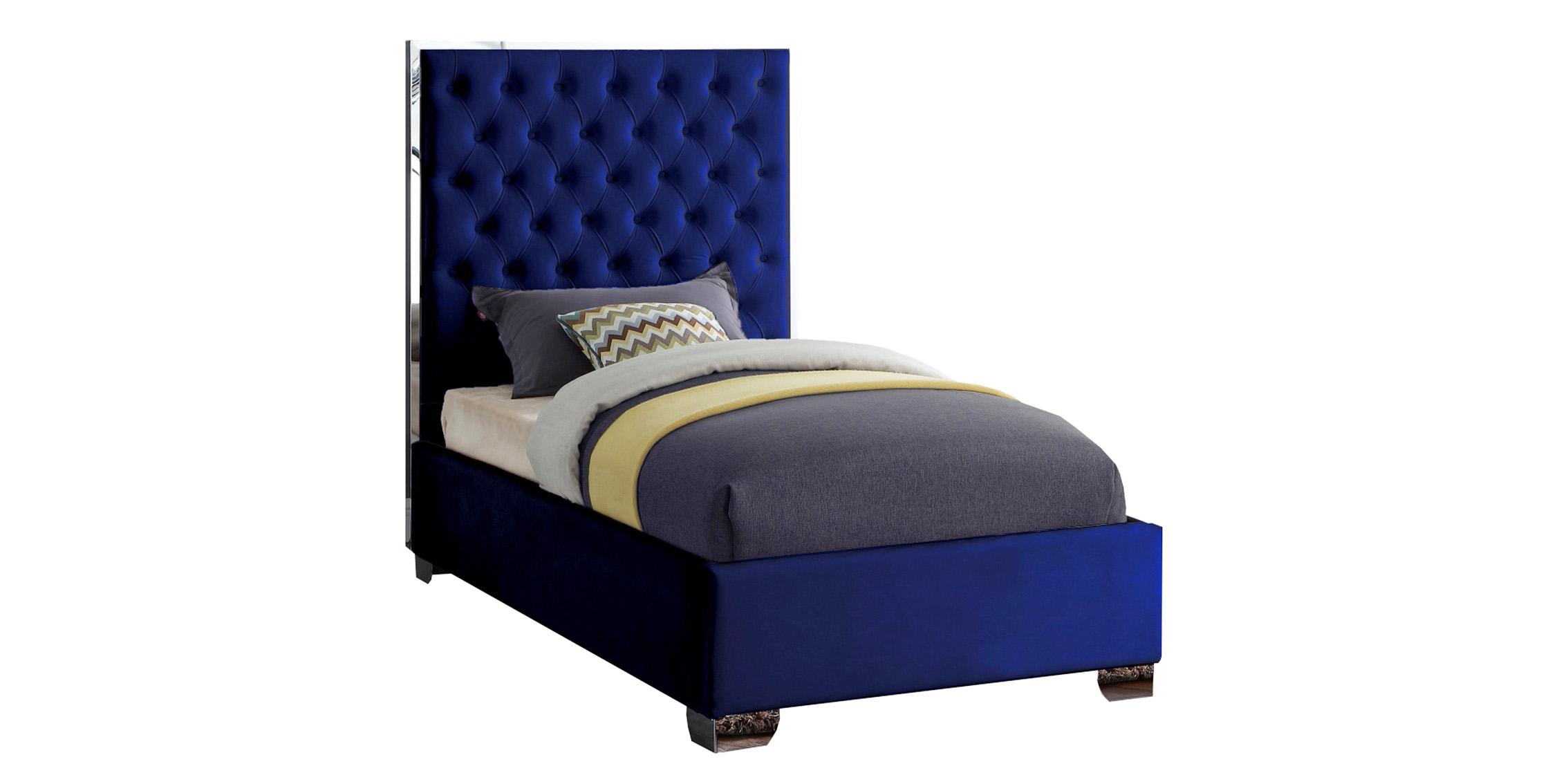 Traditional Platform Bed LexiNavy-T LexiNavy-T in Navy blue Velvet