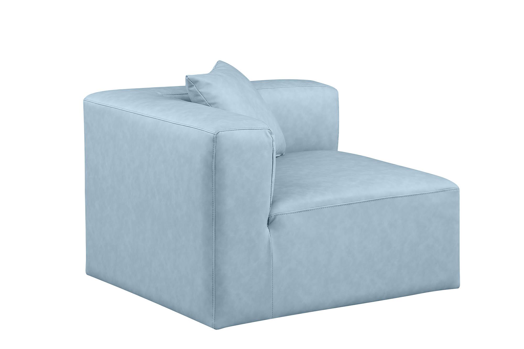 

    
668LtBlu-Corner Meridian Furniture Corner chair
