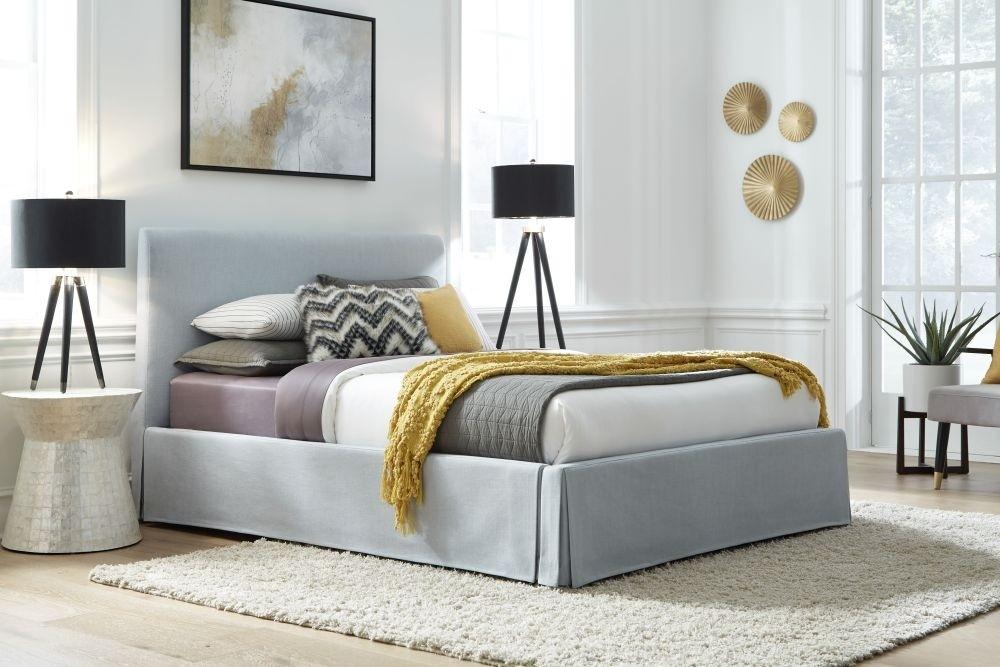 

    
Light Blue Linen Blend Fabric CAL King Storage Bed JULIETTE SHELBY by Modus Furniture
