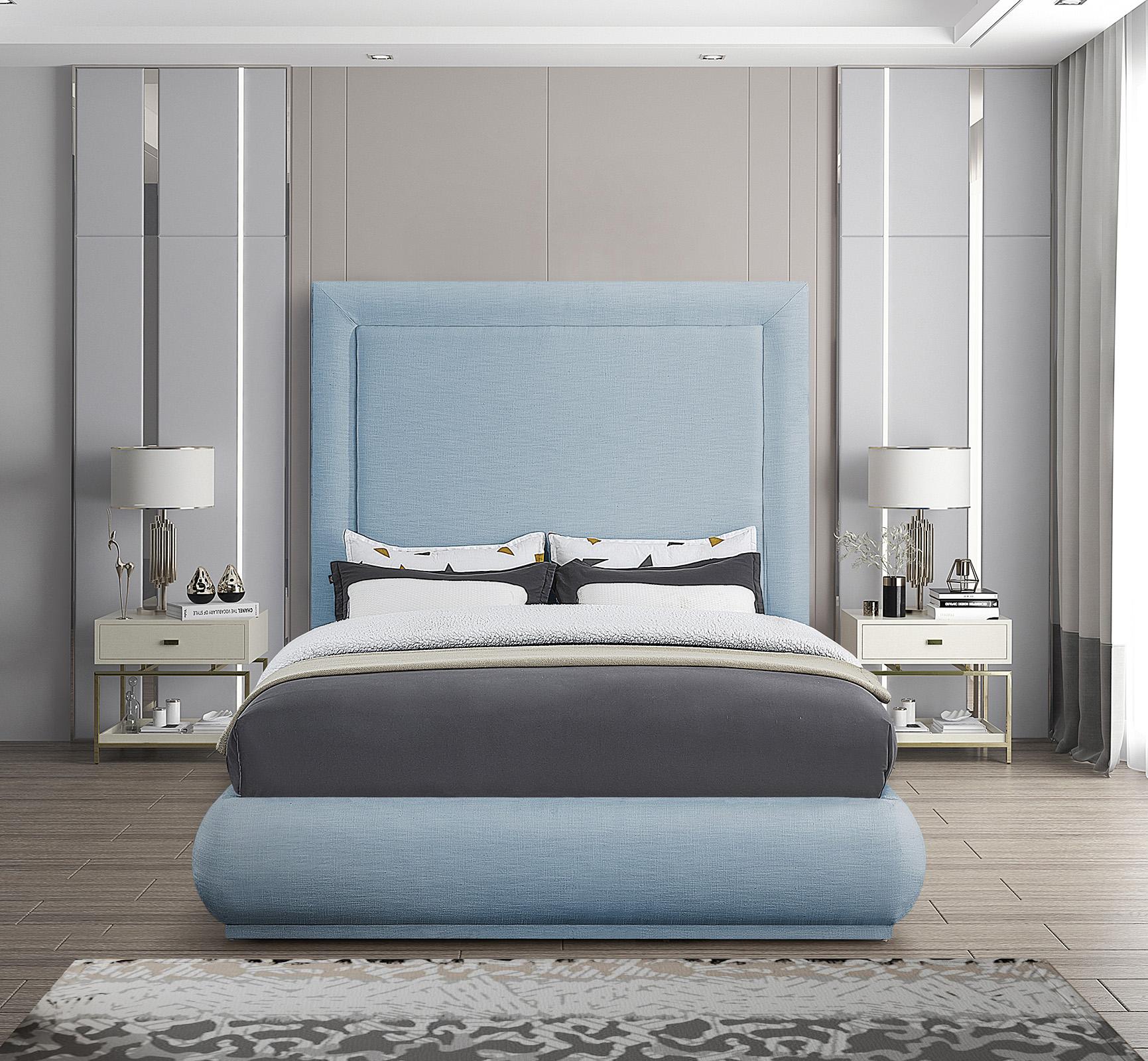 

    
Meridian Furniture BrookeSkyBlu-Q Platform Bed Blue BrookeSkyBlu-Q
