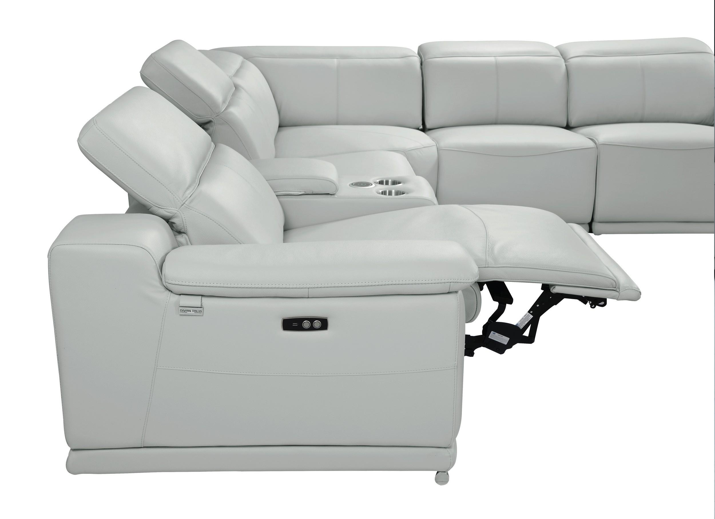 

    
9762-LT_GRAY-4PWR-7PC LIGHT GRAY 4-Power Reclining 7PC Sectional w/ 1-Console 9762 Global United

