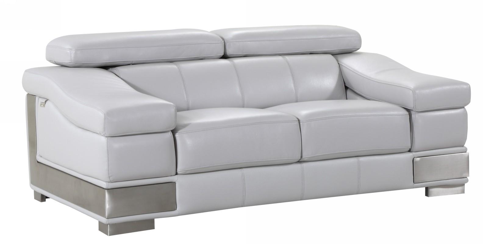 

        
Global United 415 Sofa and Loveseat Set Light Gray Genuine Leather 083398859504
