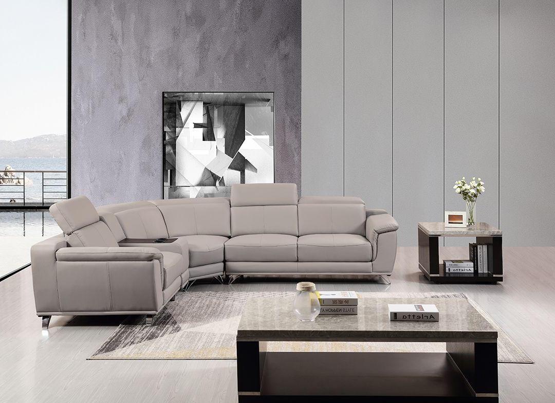 

    
American Eagle Furniture EK-L535R-LG Sectional Sofa Light Gray EK-L535R-LG
