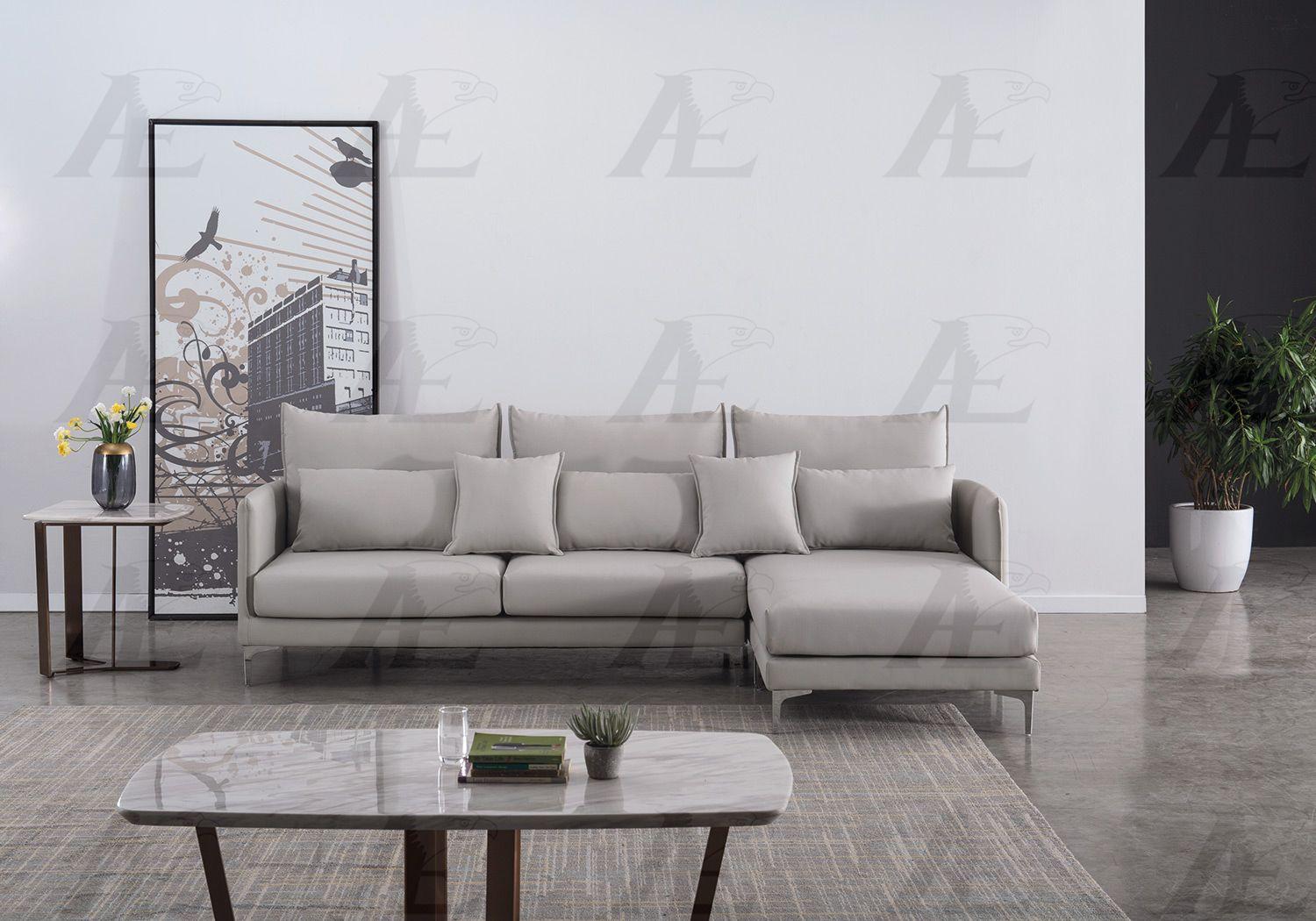 

    
Light Gray Nano-Tech Fabric Sectional Sofa American Eagle AE-L237-LG Modern
