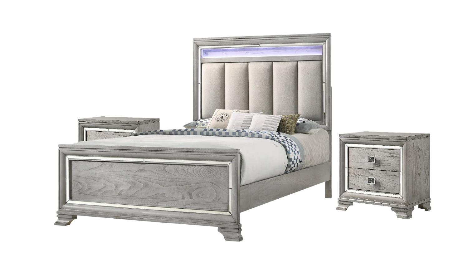 Modern, Casual Panel Bedroom Set Vail B7200-Q-Bed-3pcs in Light Gray Velvet